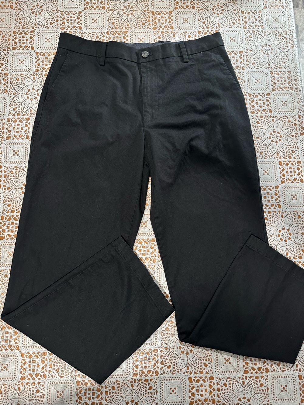 Dockers Signature Khaki Classic Fit Black Pants Men’s 34x32 Flex